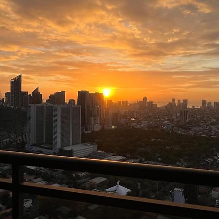 The Milano Residences Manila Eksteriør billede