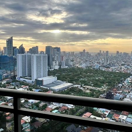 The Milano Residences Manila Eksteriør billede